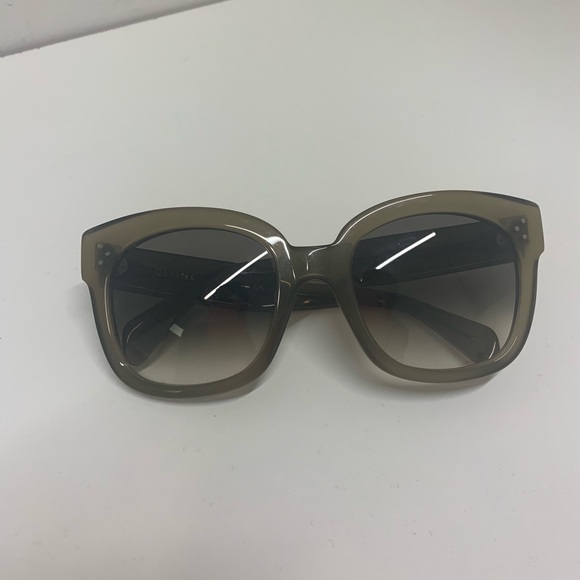 CELINE SUNGLASSES 🔥 - Picture 3 of 6